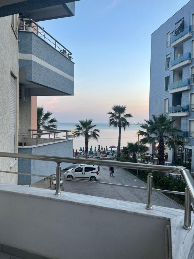 Kokomani Apartamento Durrës Exterior foto